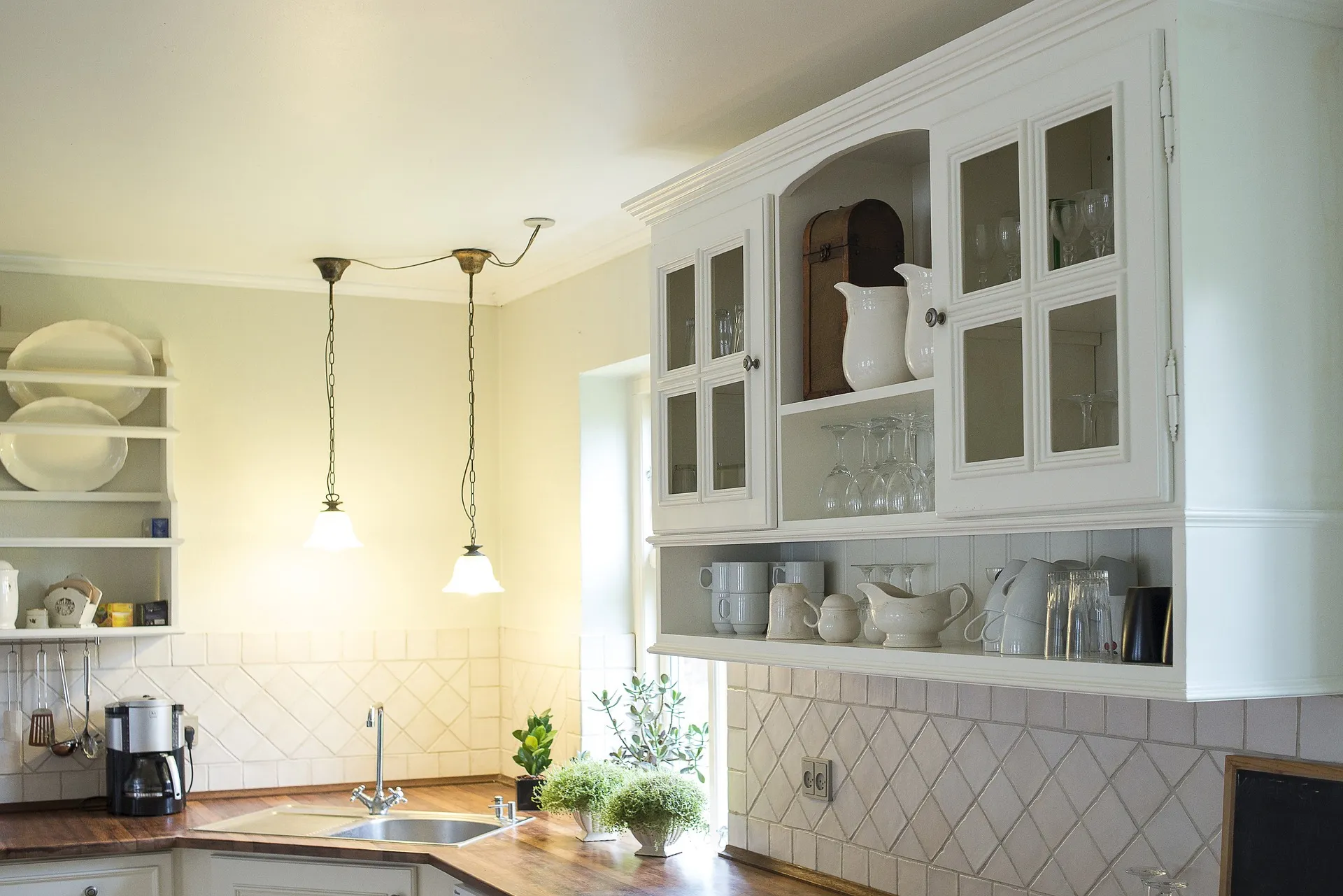 10 Kitchen Set Minimalis Modern yang Wajib Kamu Cek Tahun Ini!