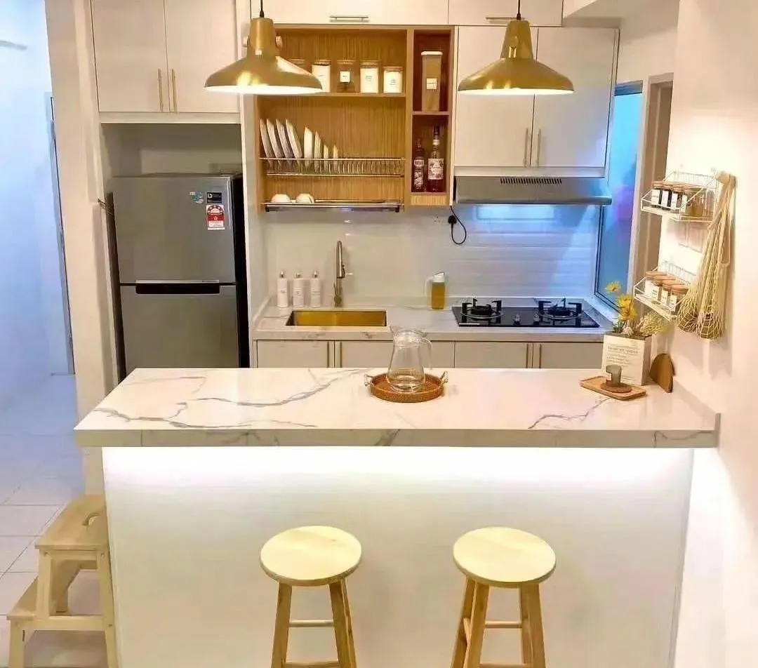 3 Bahan Terbaik untuk Dapur Minimalis Modern: Kayu, Baja, atau Keramik? (Ilustrasi)