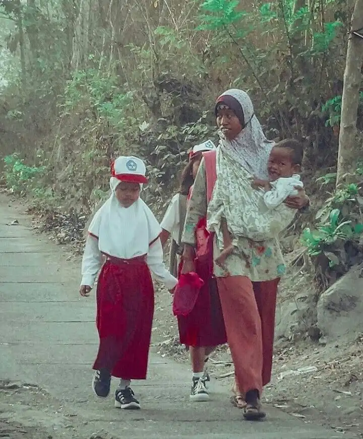 Biaya Pendidikan Anak Membengkak? Morgan Housel Bagikan Tips Hemat untuk Masa Depan Si Kecil (Ilustrasi)